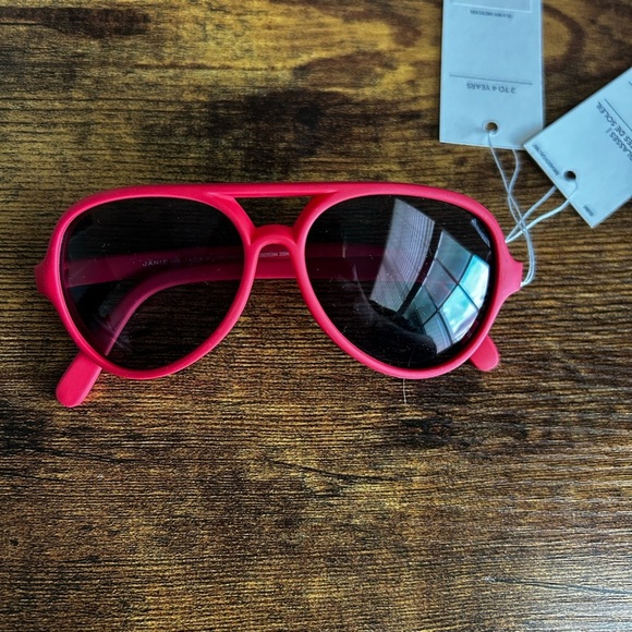 Janie and Jack Sunglasses - Picture 1 of 5